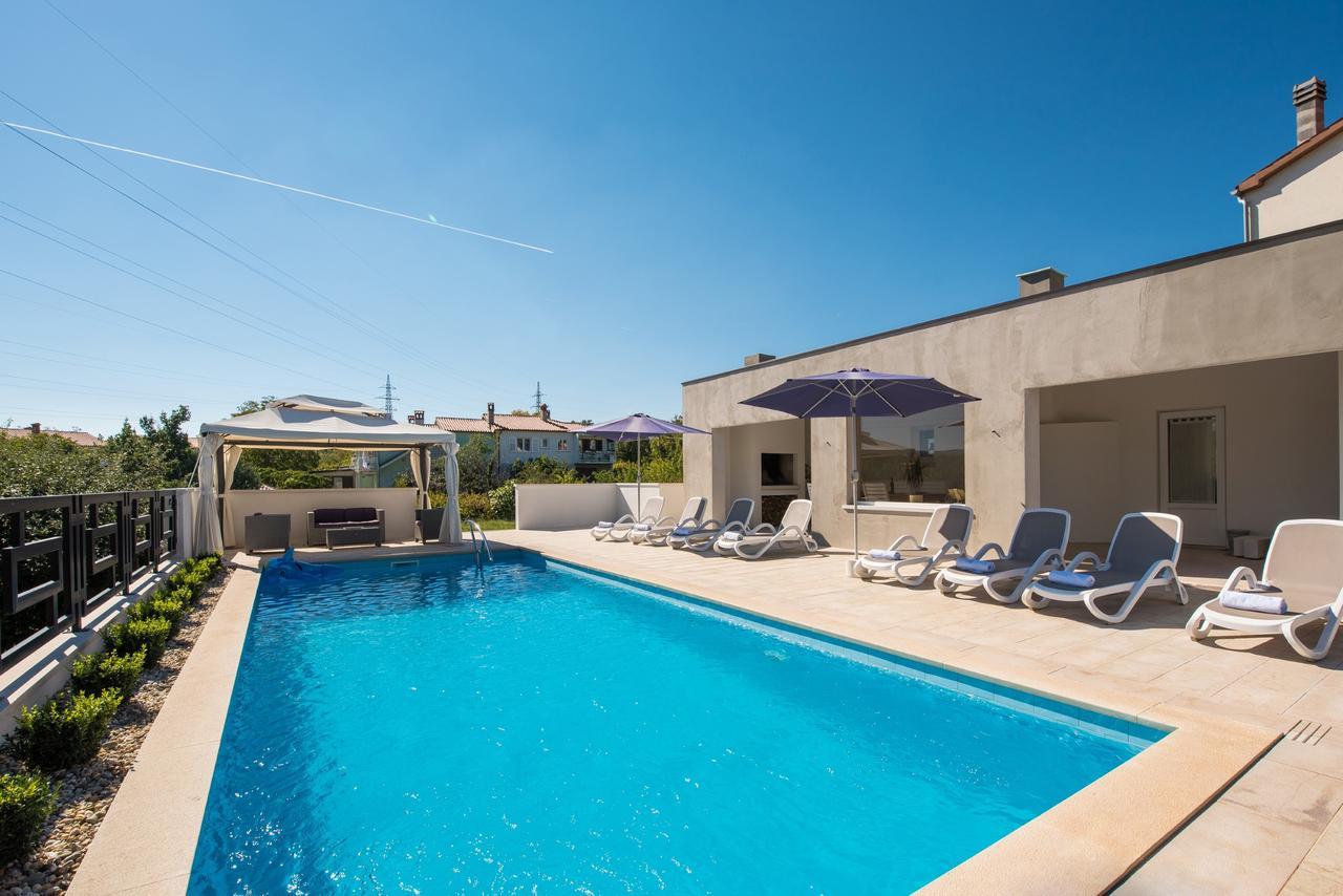 Holiday Home Sanchi Labin  Εξωτερικό φωτογραφία
